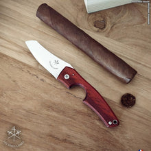 Load image into Gallery viewer, Les Fines Lames Le Petit Cigar Knife